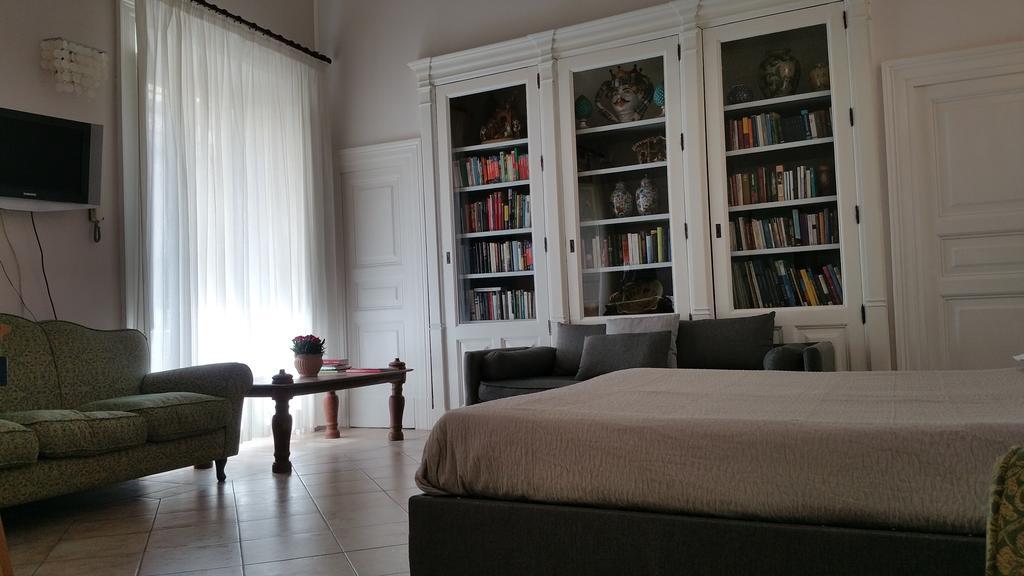 Centro Storico B&B Катания Екстериор снимка